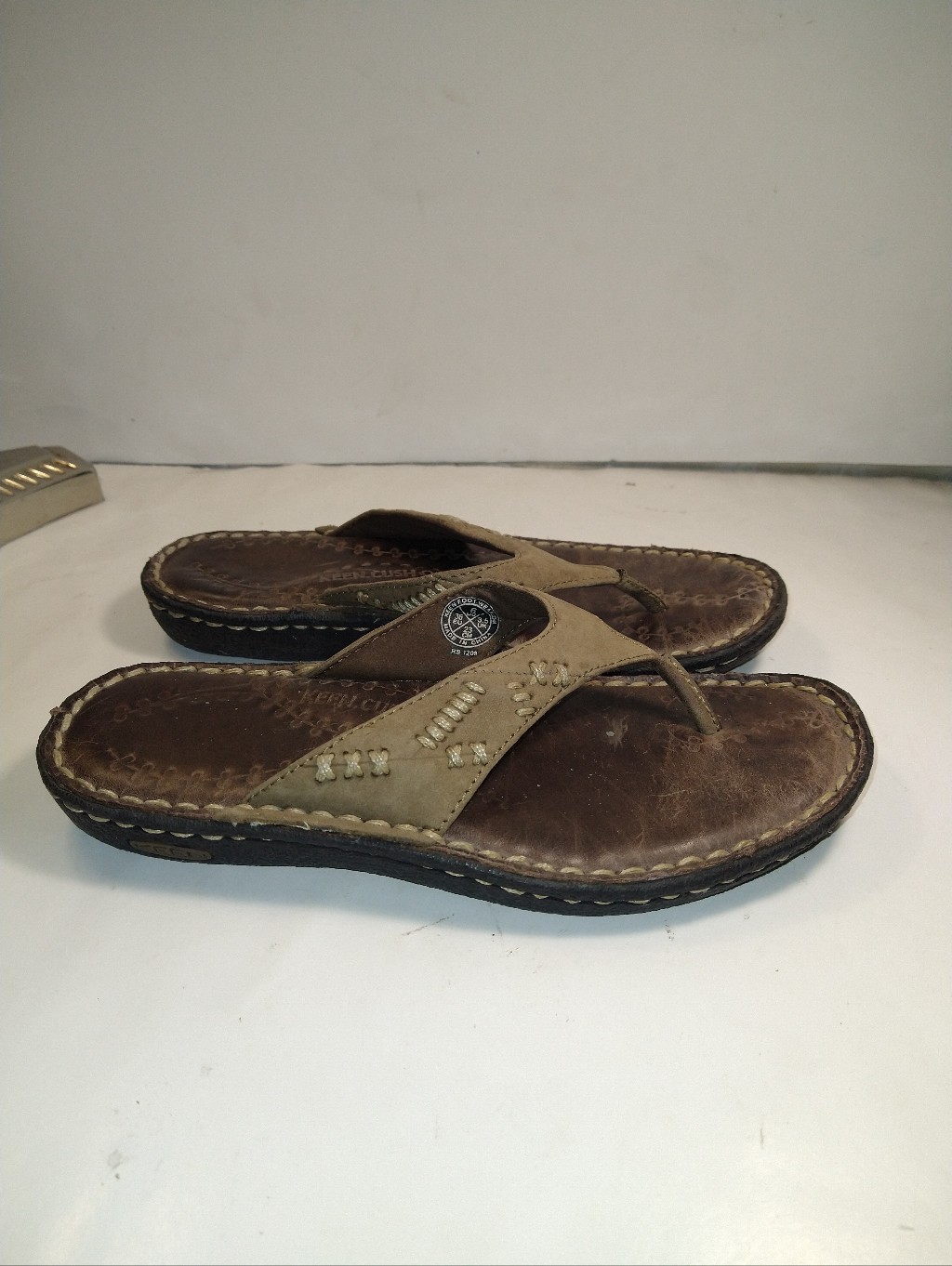 Keen Cush Brown Leather Slide Thong Sandals Women's Sz 6.